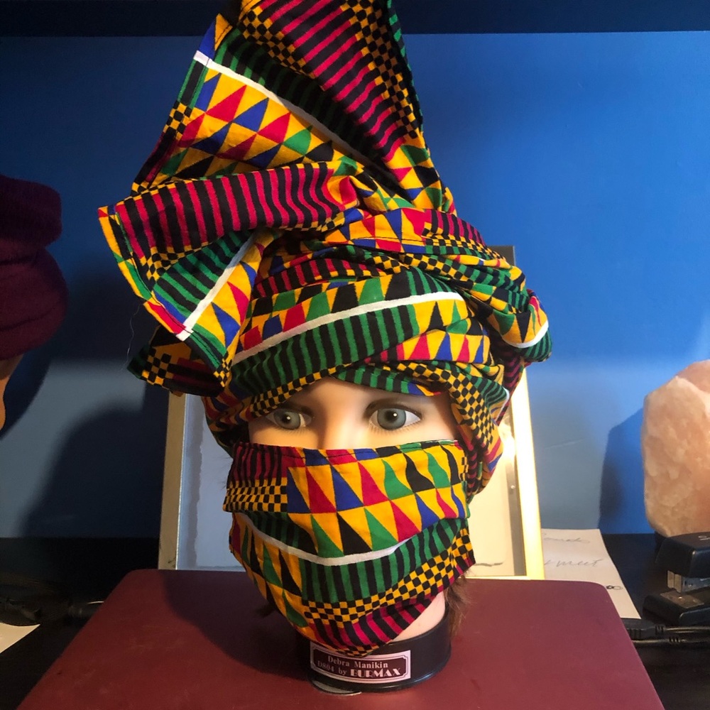 Headpiece with mask